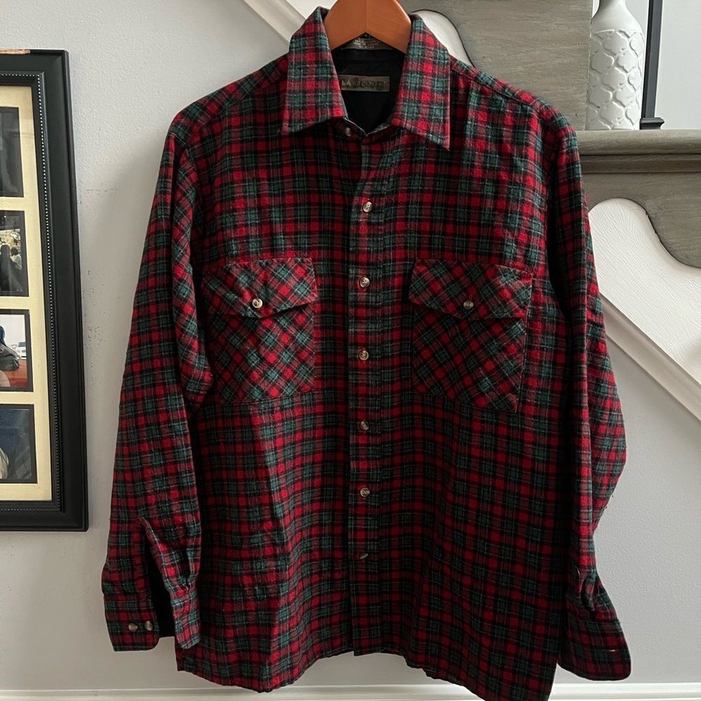 Claybrooke Red & Green Christmas Plaid Flannel Button Down Shirt sz M